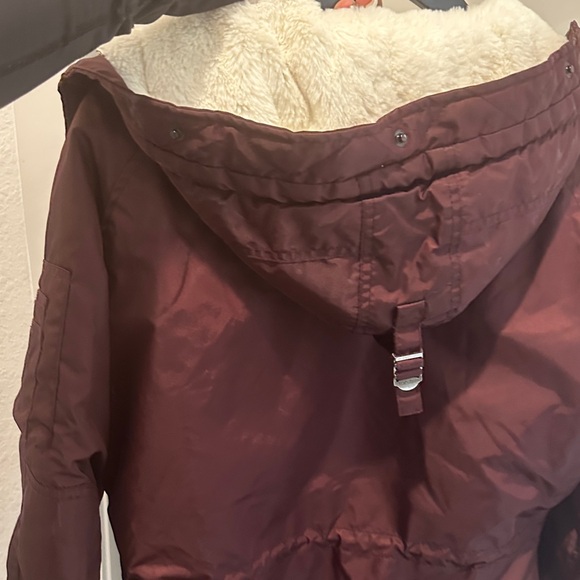 Women's Maroon Insulated Ski Jacket - Picture 11 of 16
